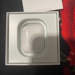 Apple AirPods 2nd generation
